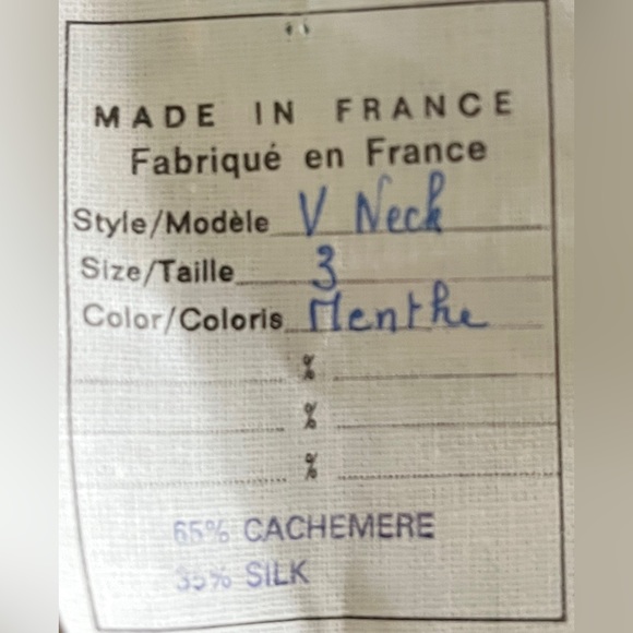 70s Vintage Cashmere Silk French Mint Green V Neck Sweater NOS New Old Stock M - Picture 5 of 5